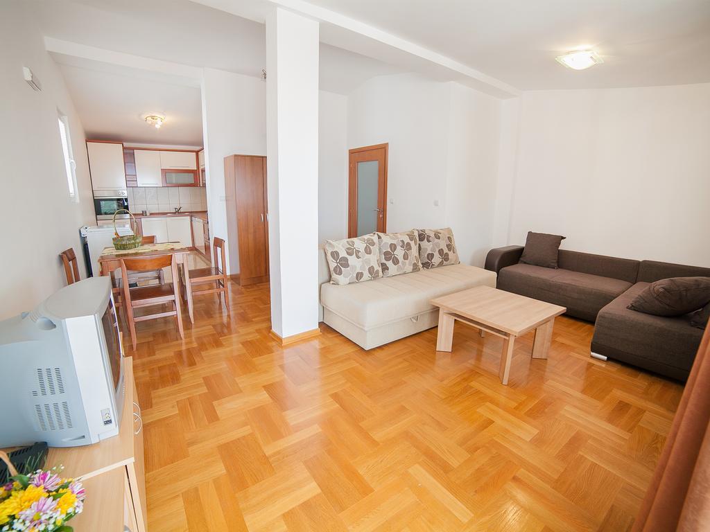Apartments Ivan Petrovac Szoba fotó