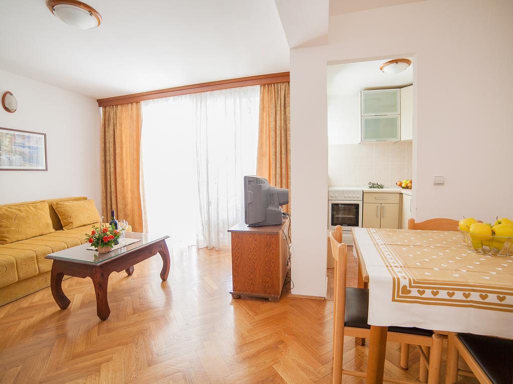 Apartments Ivan Petrovac Szoba fotó
