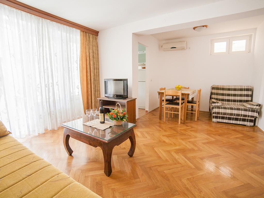 Apartments Ivan Petrovac Szoba fotó