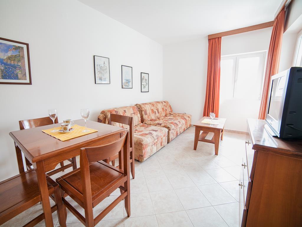 Apartments Ivan Petrovac Szoba fotó