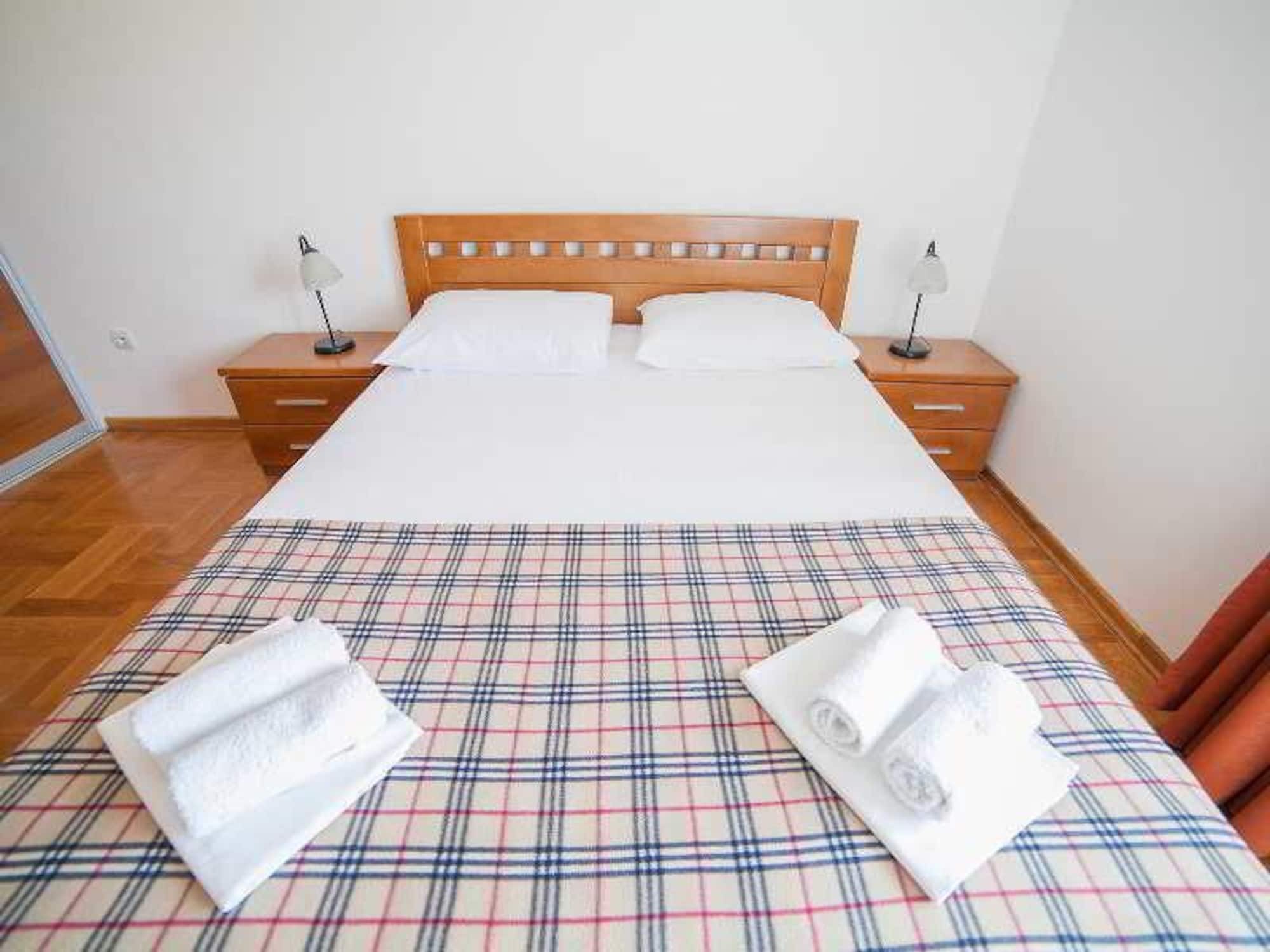 Apartments Ivan Petrovac Kültér fotó