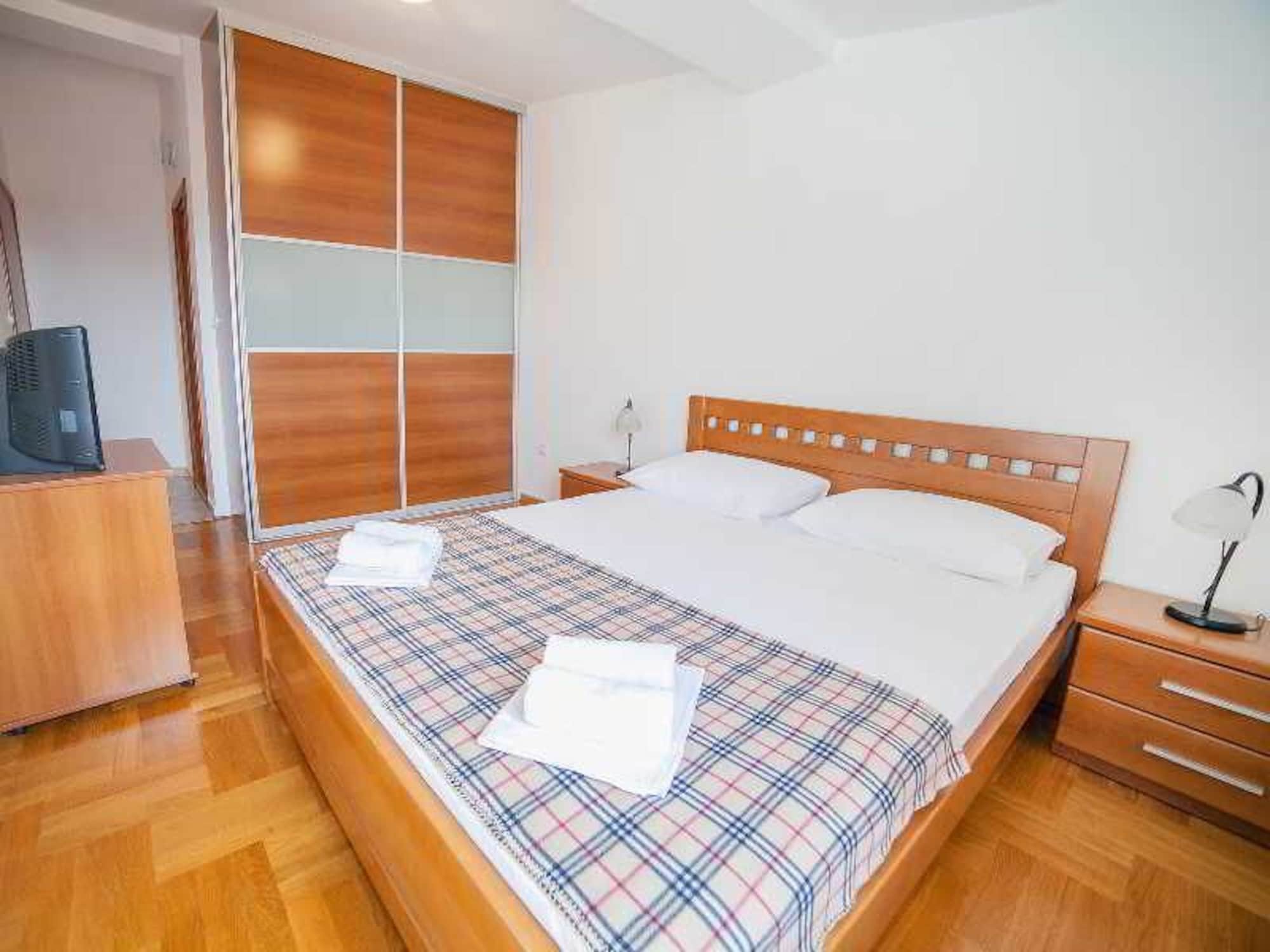 Apartments Ivan Petrovac Kültér fotó
