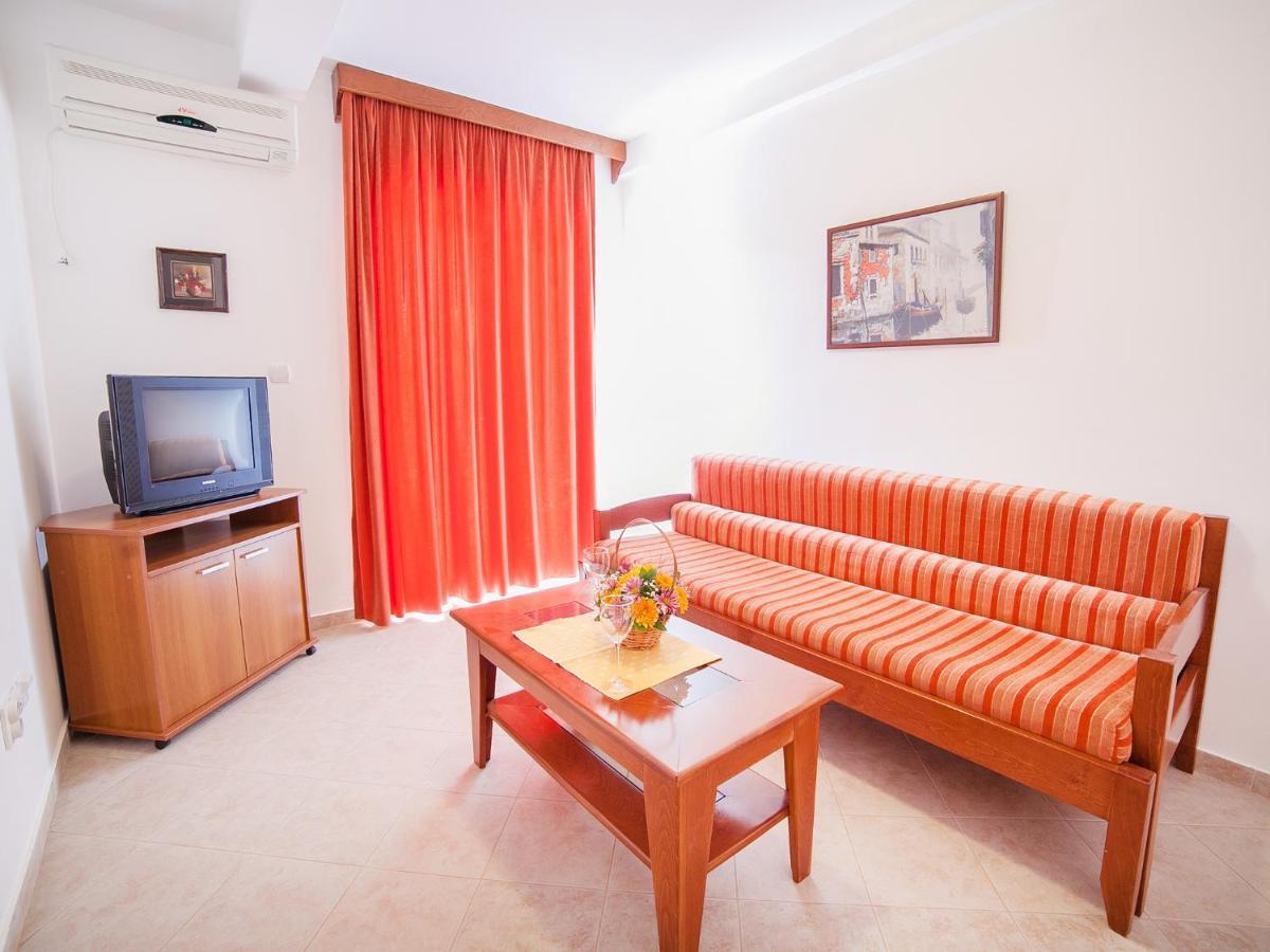 Apartments Ivan Petrovac Szoba fotó