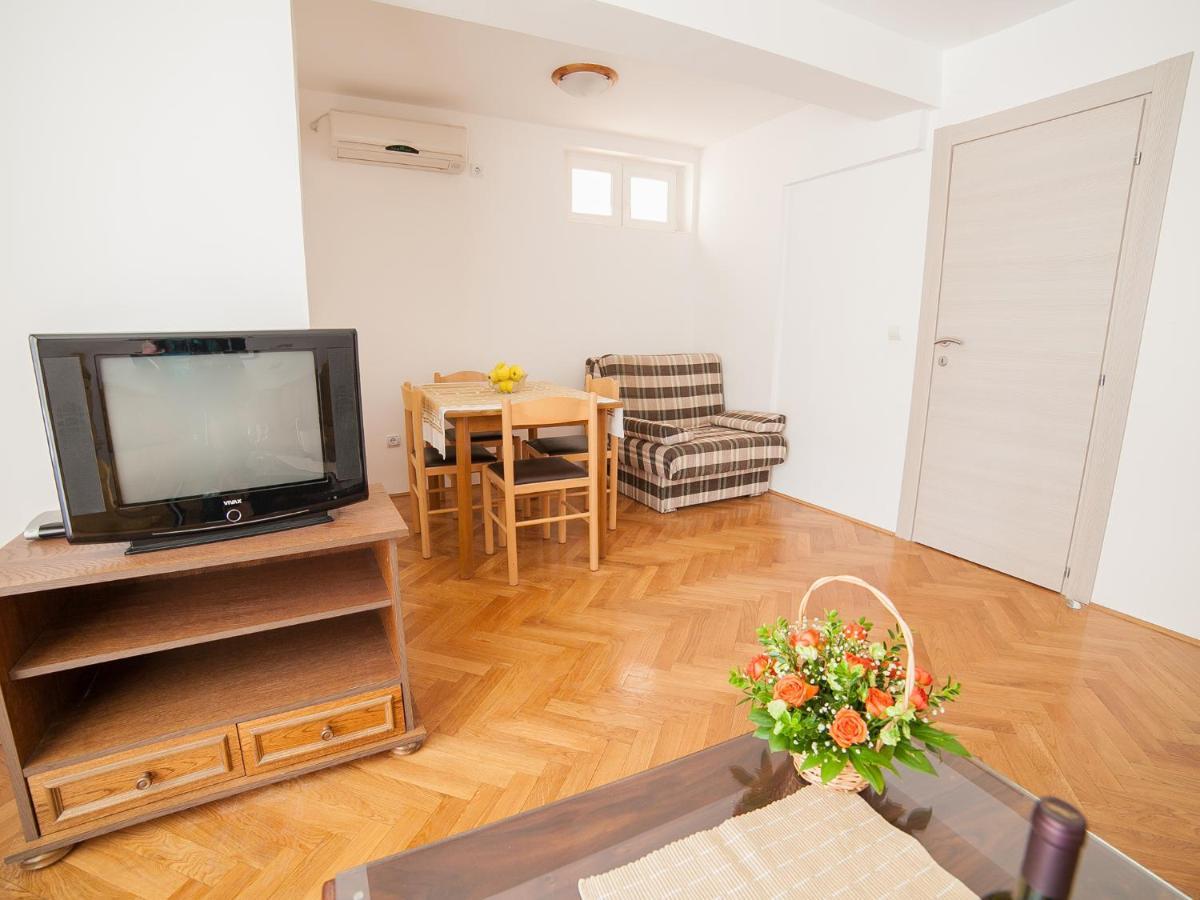 Apartments Ivan Petrovac Szoba fotó